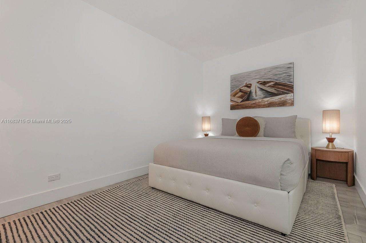 Roney Palace at 2301 Collins Ave, Miami Beach, FL 33139 - For Rent photo 20
