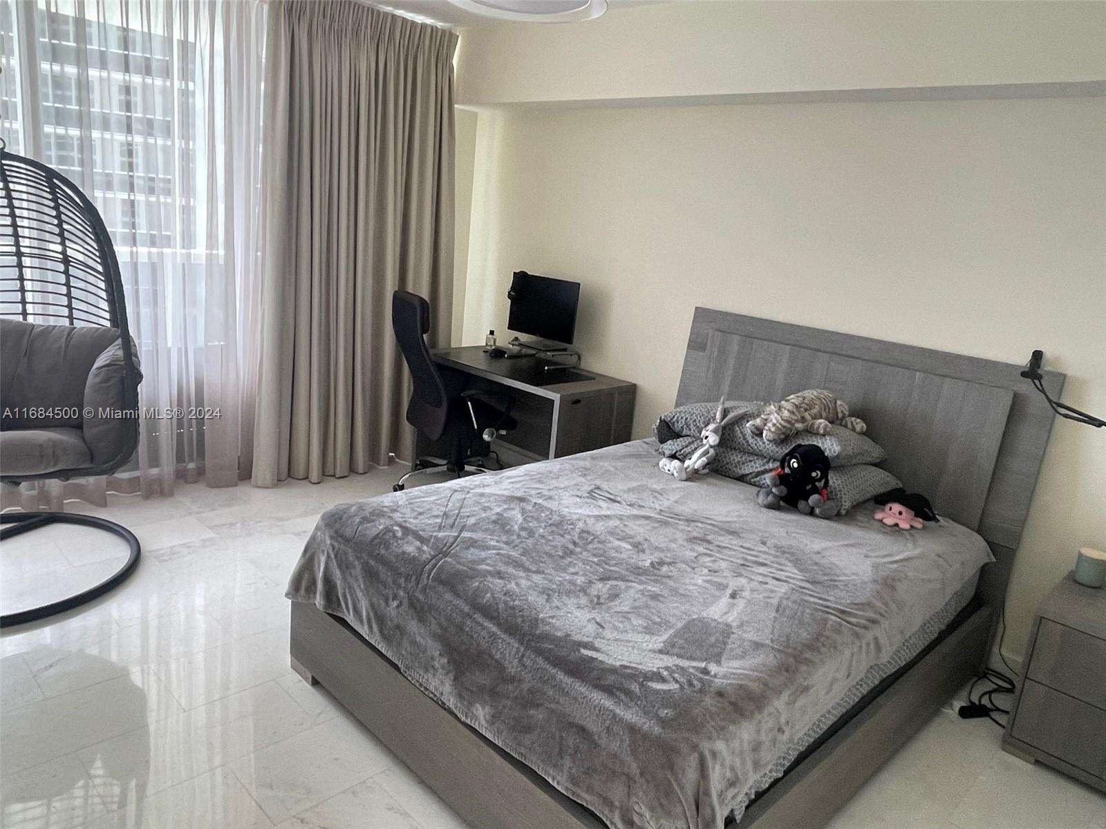 The Beach Club Two at 1830 Ocean Dr, Hallandale Beach, FL 33009 - For Rent photo 14