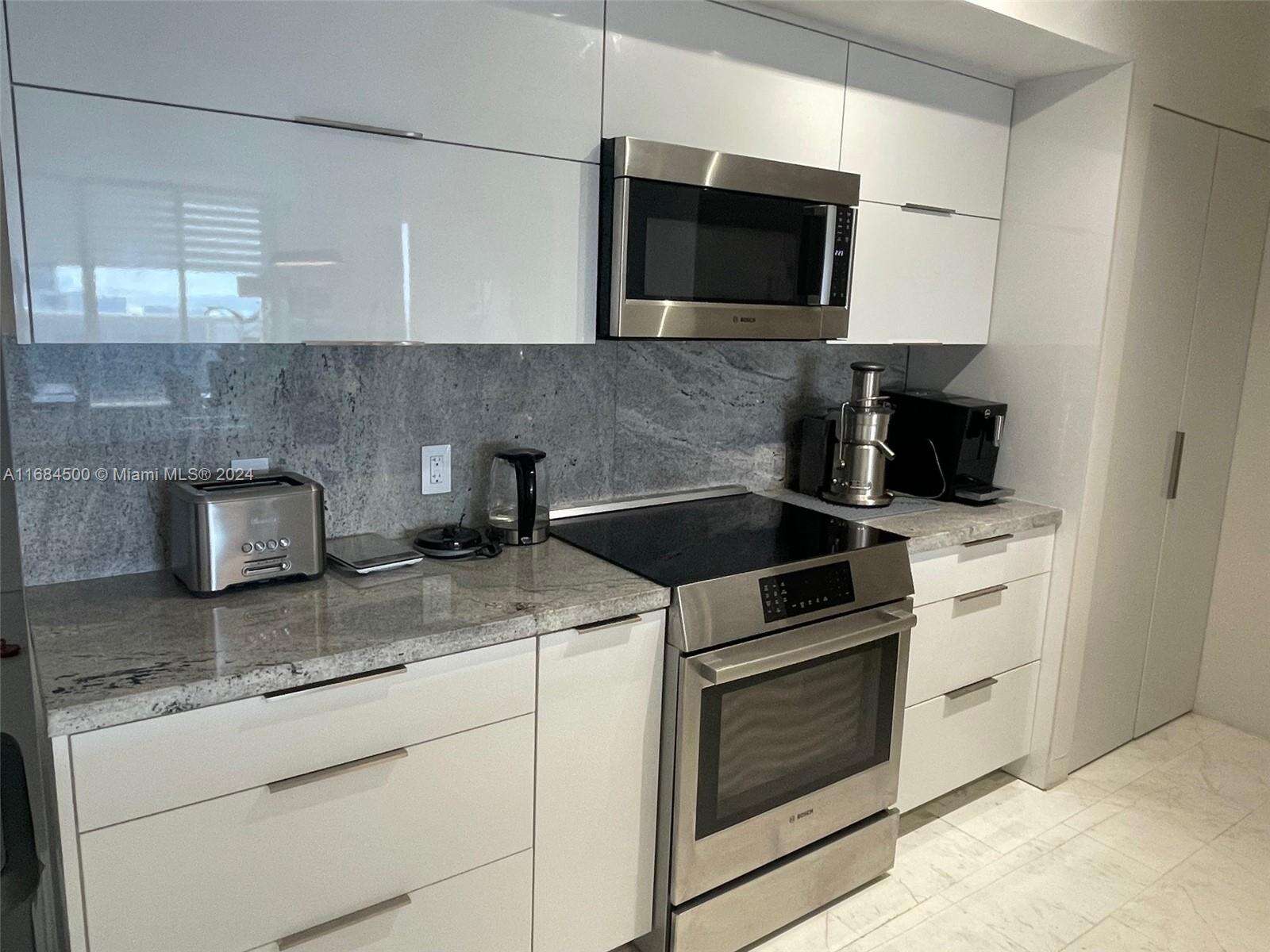 The Beach Club Two at 1830 Ocean Dr, Hallandale Beach, FL 33009 - For Rent photo 3
