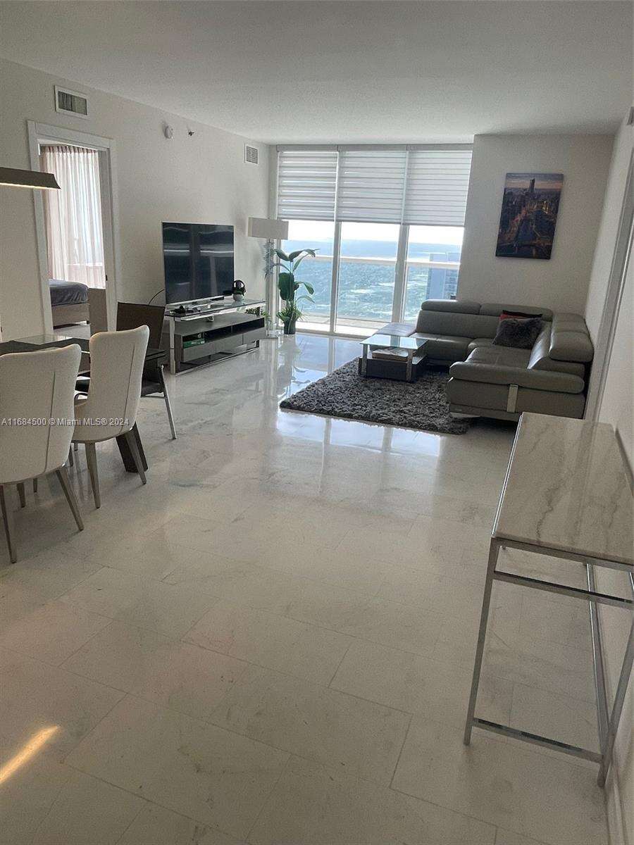 The Beach Club Two at 1830 Ocean Dr, Hallandale Beach, FL 33009 - For Rent photo 7
