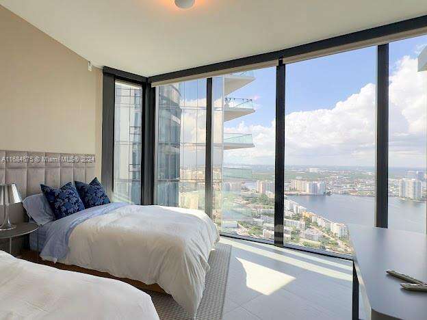 Porsche Design Tower at 18555 Collins Ave, Sunny Isles Beach, FL 33160 - For Rent photo 19