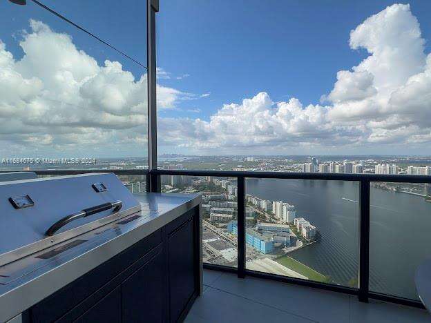 Porsche Design Tower at 18555 Collins Ave, Sunny Isles Beach, FL 33160 - For Rent photo 39