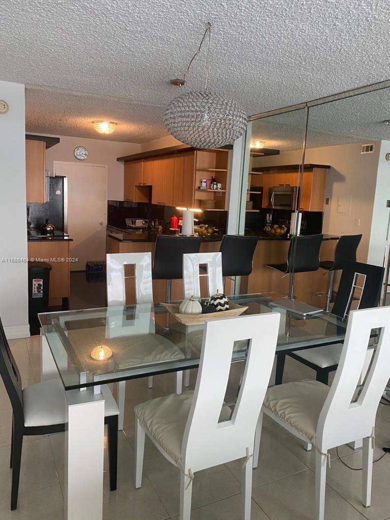 The Carriage House at 5401 Collins Ave, Miami Beach, FL 33140 - For Rent photo 19