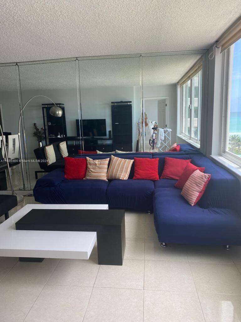 The Carriage House at 5401 Collins Ave, Miami Beach, FL 33140 - For Rent photo 3