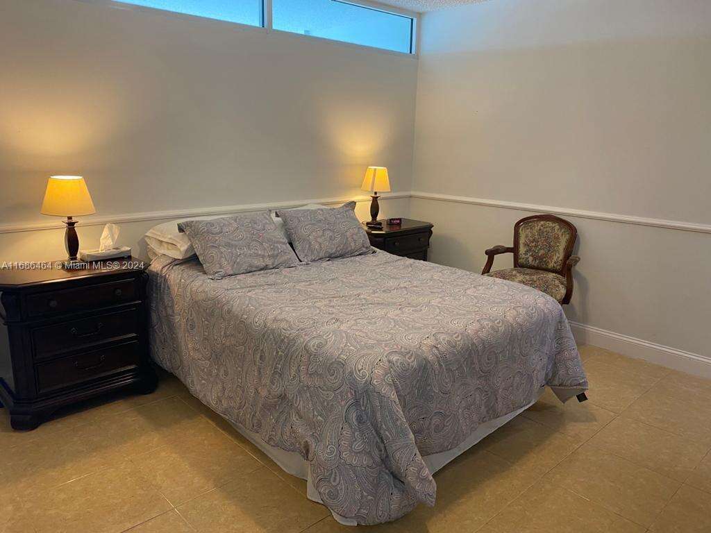 The Carriage House at 5401 Collins Ave, Miami Beach, FL 33140 - For Rent photo 26