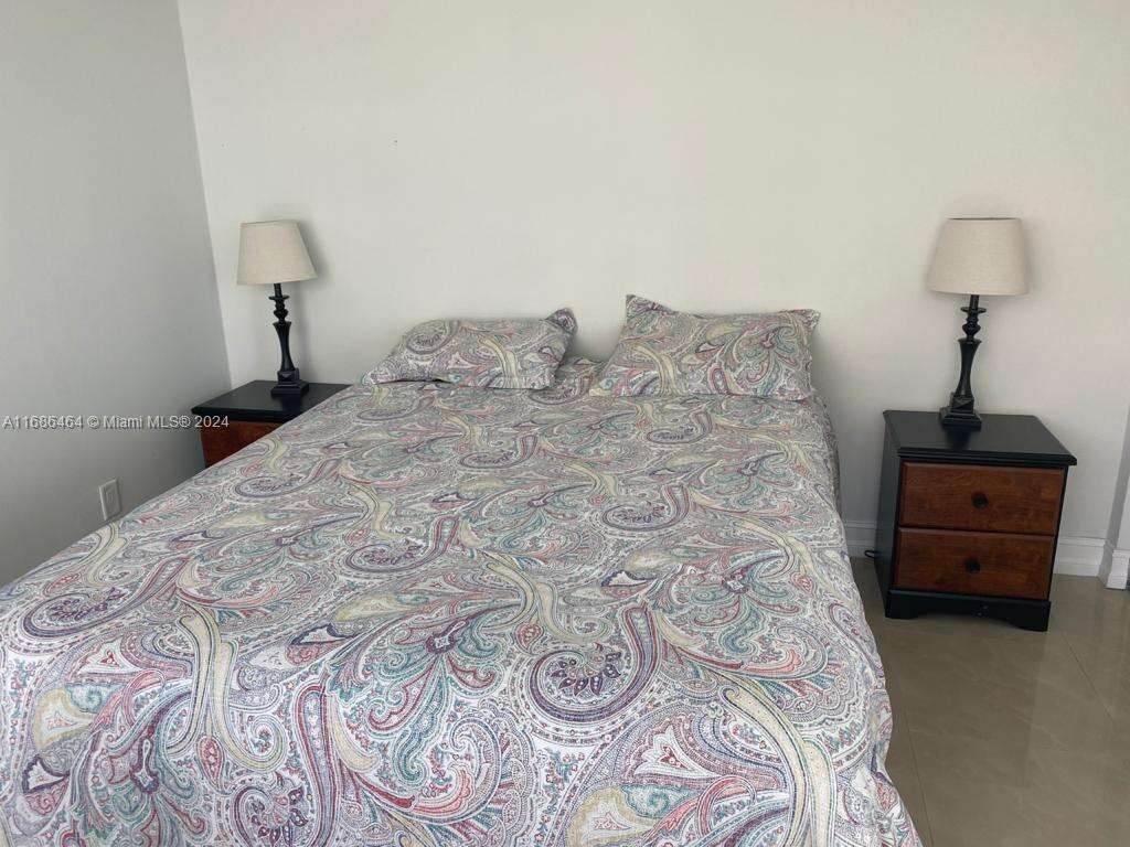 The Carriage House at 5401 Collins Ave, Miami Beach, FL 33140 - For Rent photo 36