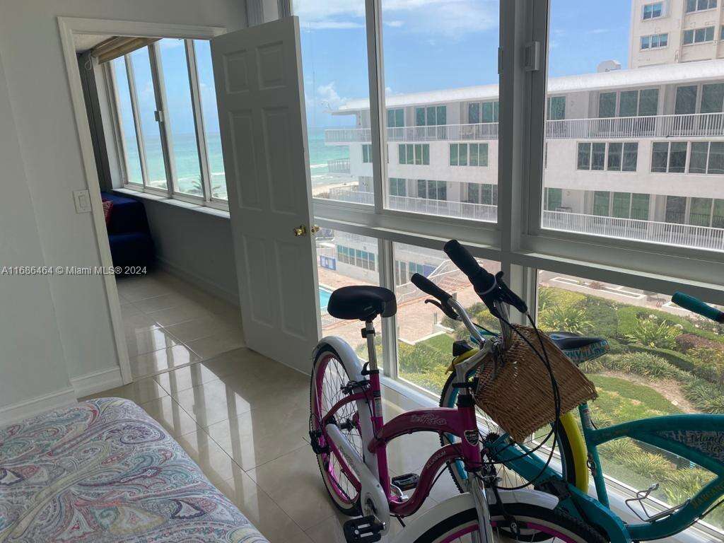 The Carriage House at 5401 Collins Ave, Miami Beach, FL 33140 - For Rent photo 37