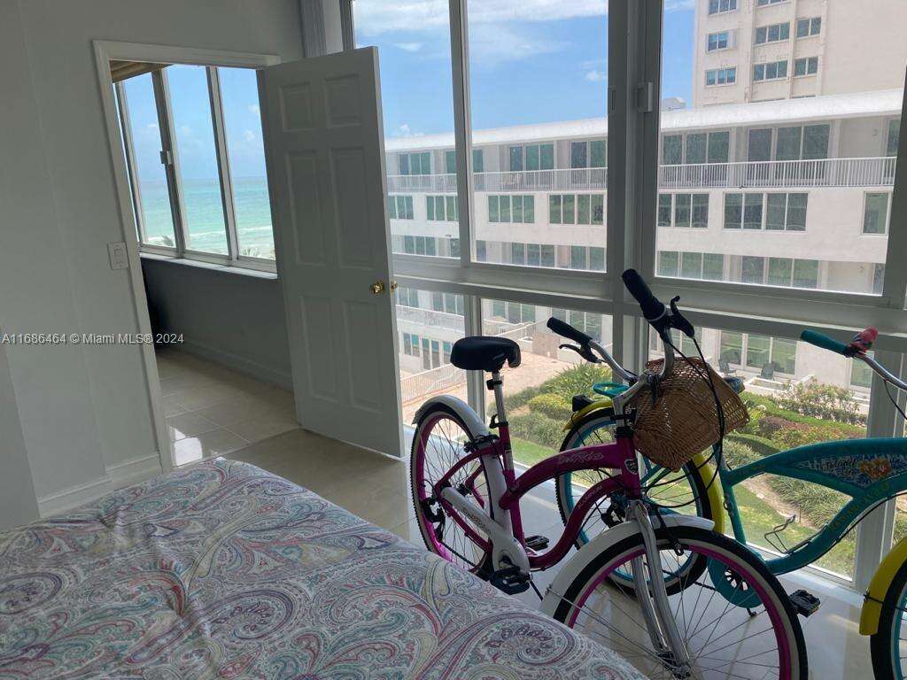 The Carriage House at 5401 Collins Ave, Miami Beach, FL 33140 - For Rent photo 38