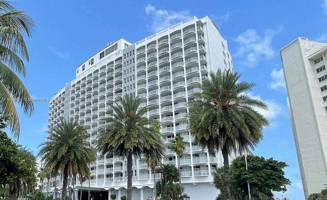 The Carriage House at 5401 Collins Ave, Miami Beach, FL 33140 - For Rent photo 43