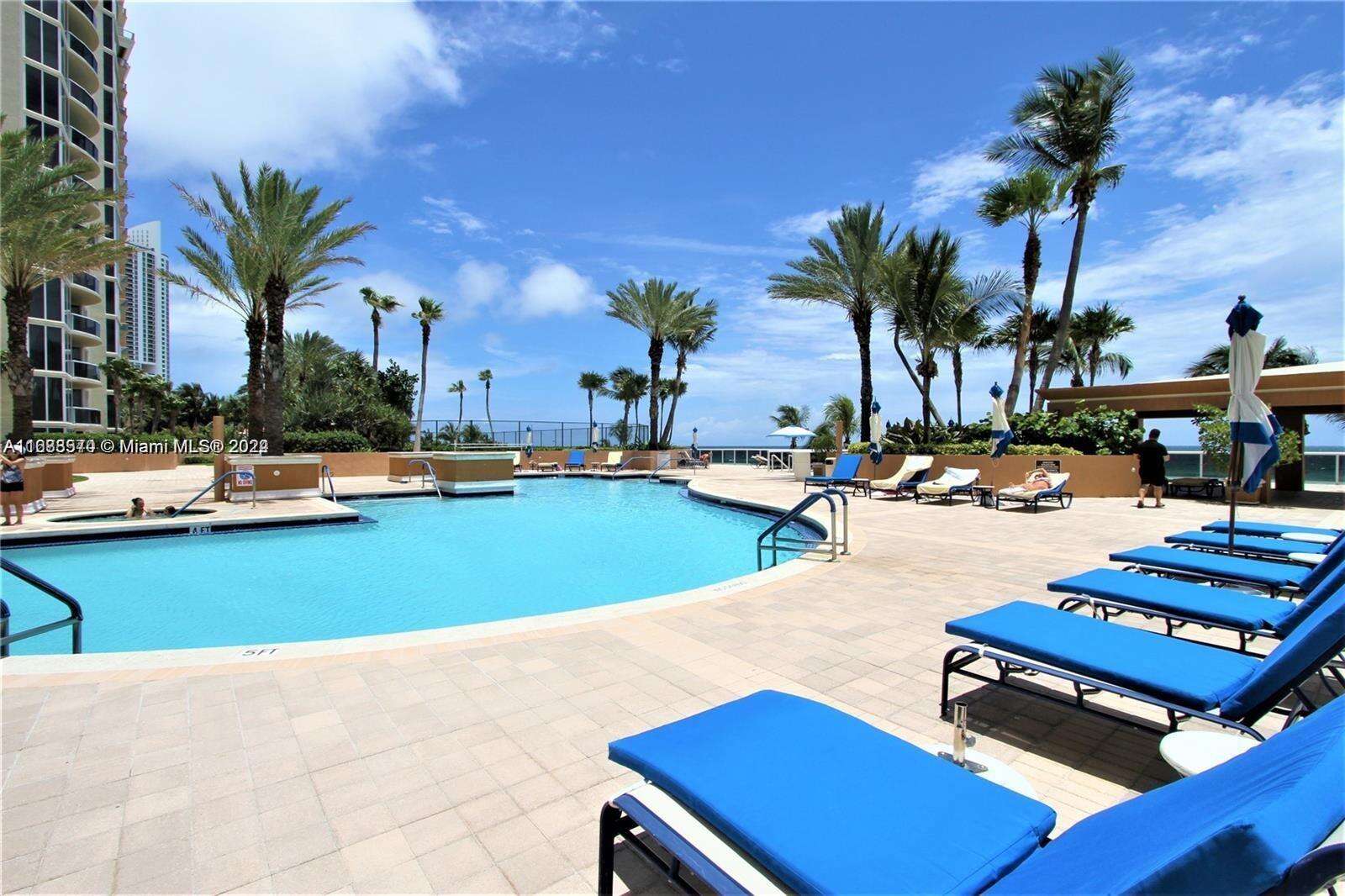 Pinnacle at 17555 Collins Ave, Sunny Isles Beach, FL 33160 - For Rent photo 14