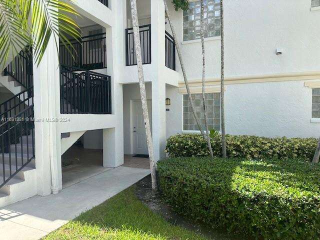 Village By The Bay at 3175 184 St, Aventura, FL 33160 - For Rent photo 15