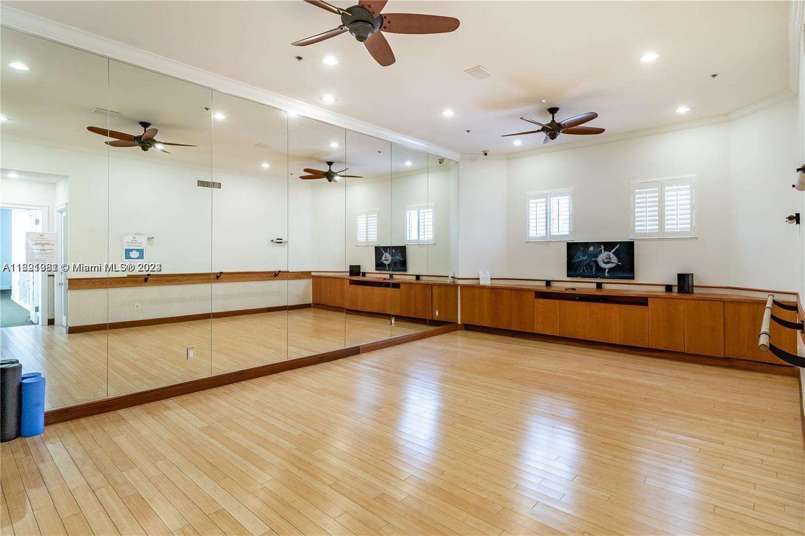 Village By The Bay at 3175 184 St, Aventura, FL 33160 - For Rent photo 22