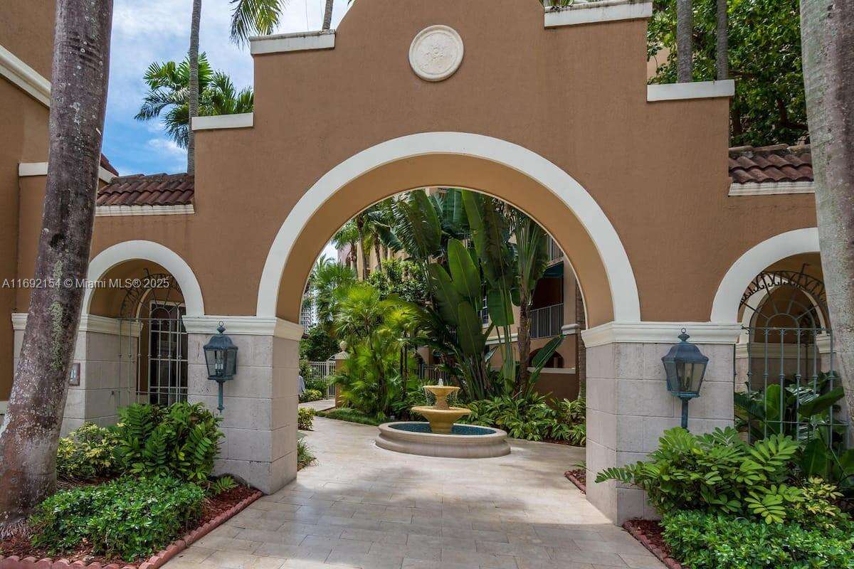 The Yacht Club At Aventura at 19999 Country Club Dr, Aventura, FL 33180 - For Rent photo 47