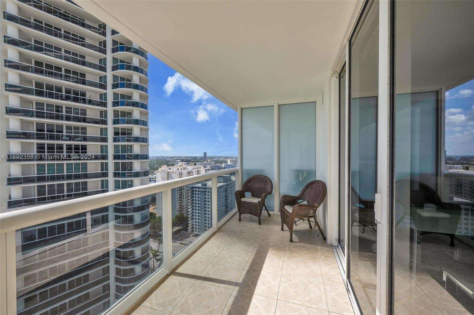 The Beach Club Two at 1830 Ocean Dr, Hallandale Beach, FL 33009 - For Rent photo 15