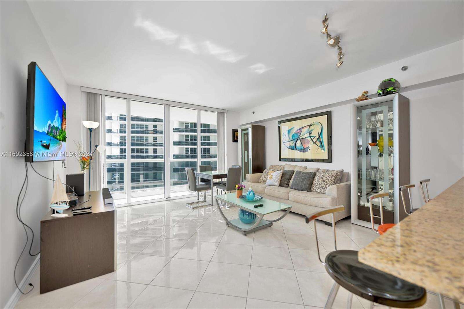 The Beach Club Two at 1830 Ocean Dr, Hallandale Beach, FL 33009 - For Rent photo 19