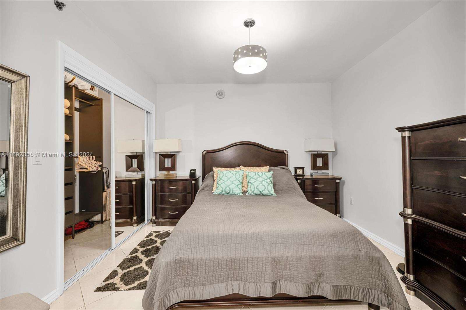The Beach Club Two at 1830 Ocean Dr, Hallandale Beach, FL 33009 - For Rent photo 10