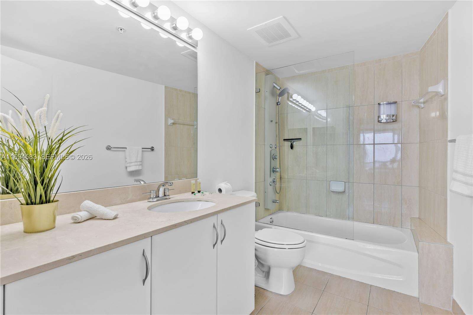 Opera Tower at 1750 Bayshore Dr, Miami, FL 33132 - For Rent photo 37