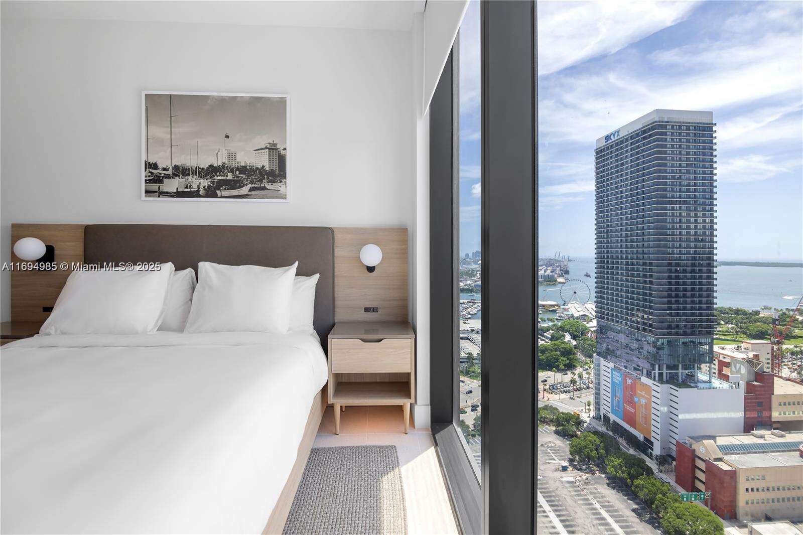 Natiivo | Gale Miami at 159 6th St, Miami, FL 33132 - For Rent photo 21