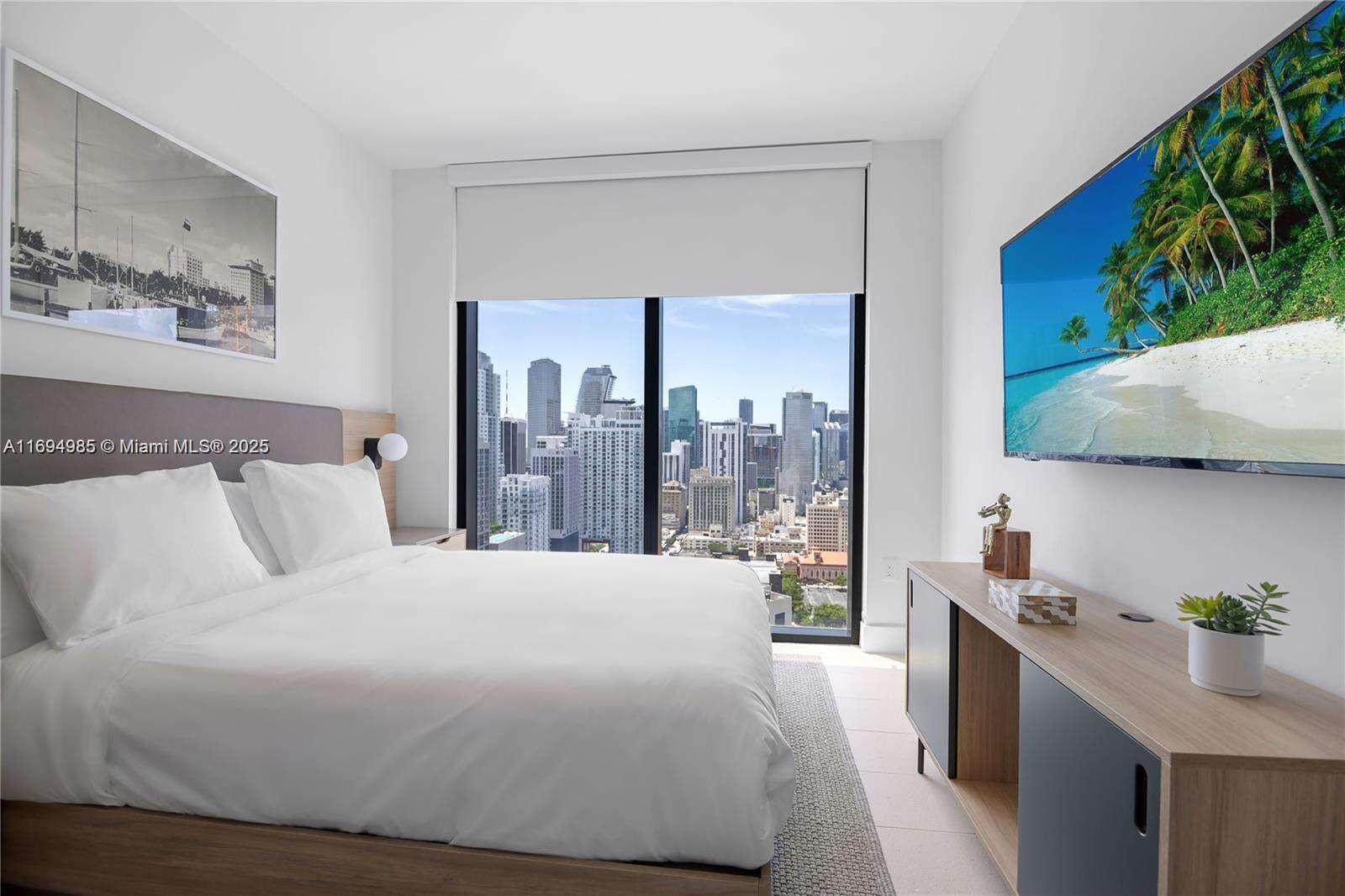 Natiivo | Gale Miami at 159 6th St, Miami, FL 33132 - For Rent photo 22