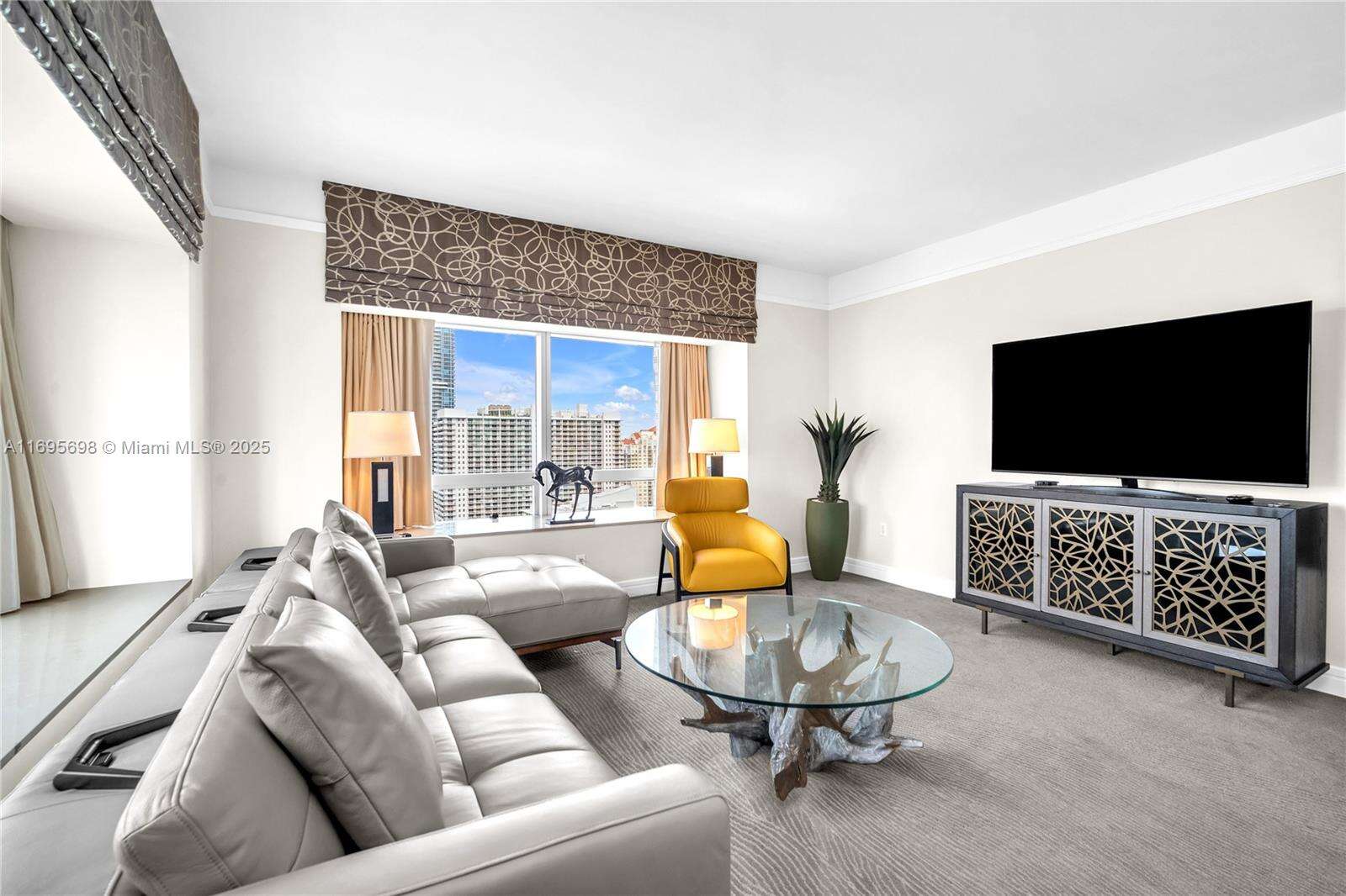 Four Seasons Residences at 1435 Brickell Ave, Miami, FL 33131 - For Rent photo 10