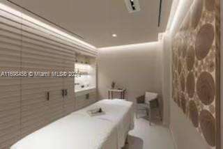 1 Hotel & Homes at 102 24th St, Miami Beach, FL 33139 - For Rent photo 4