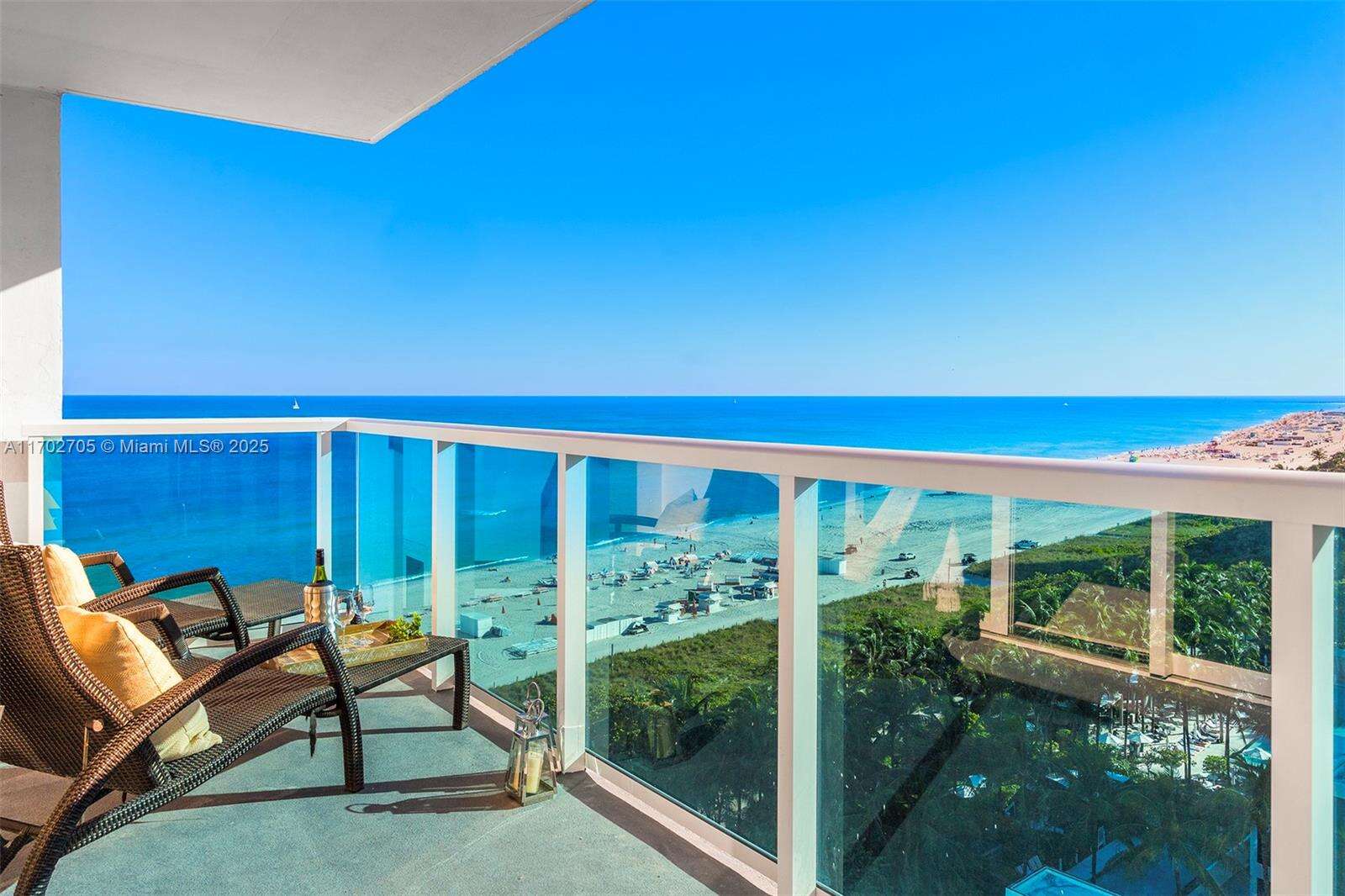 Roney Palace at Miami Beach, FL 33139 - For Rent photo 15