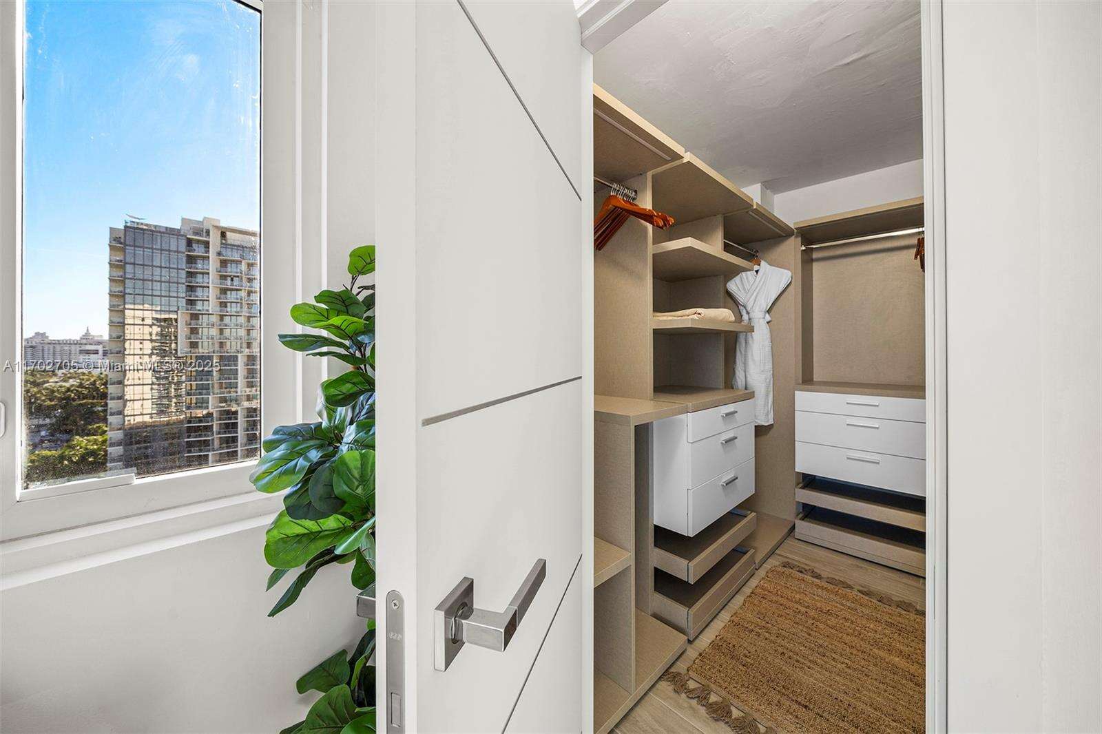 Roney Palace at Miami Beach, FL 33139 - For Rent photo 20