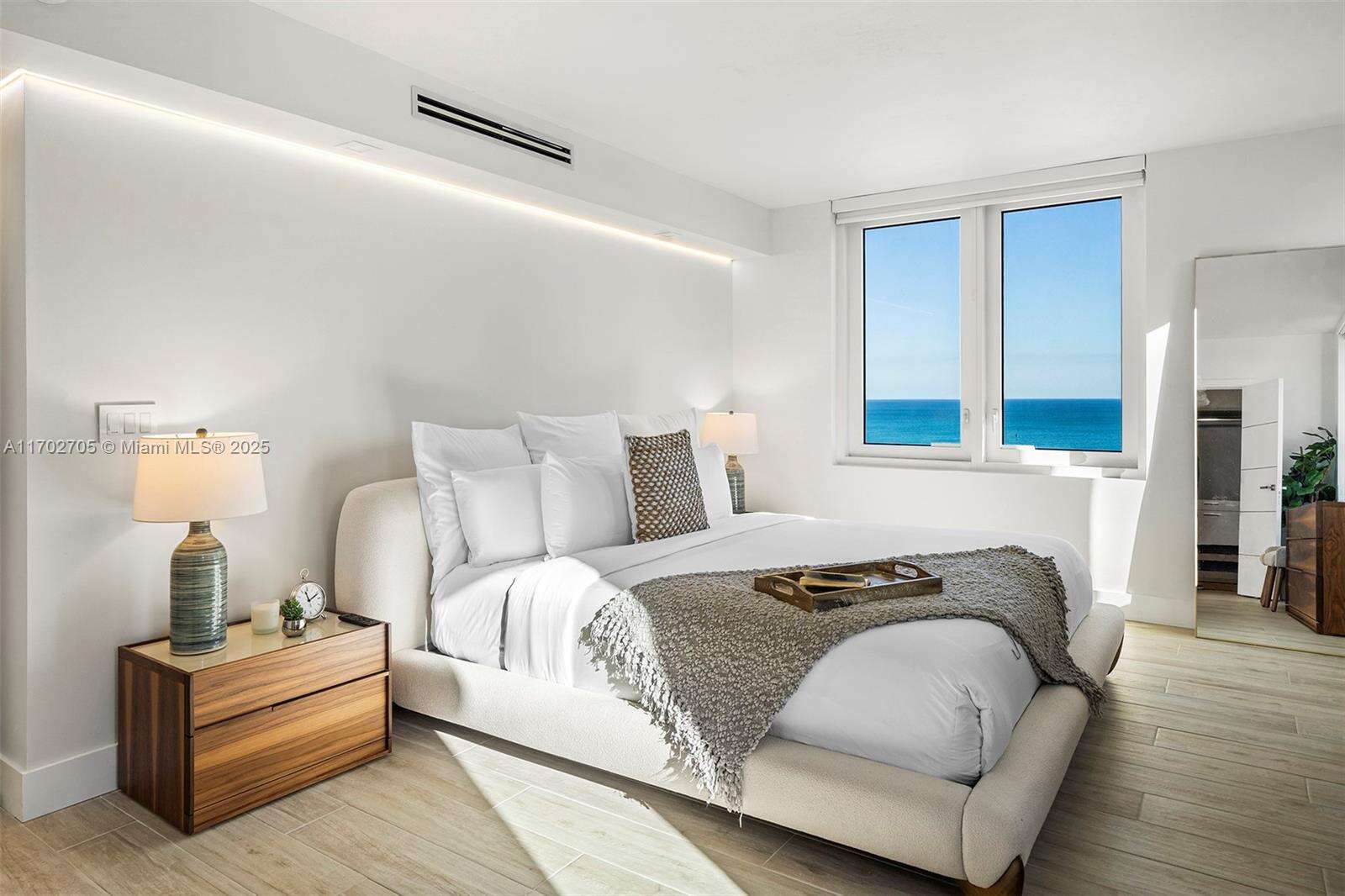 Roney Palace at Miami Beach, FL 33139 - For Rent photo 5