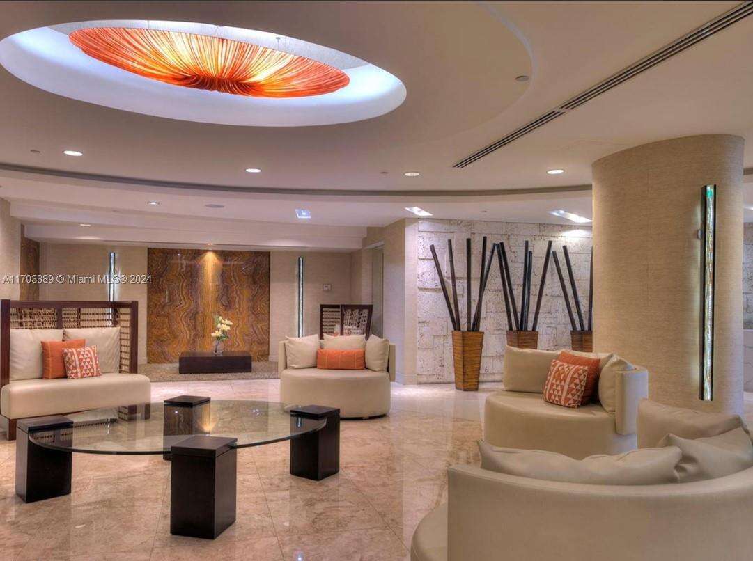 Club Atlantis at 2555 Collins Ave, Miami Beach, FL 33140 - For Rent photo 41