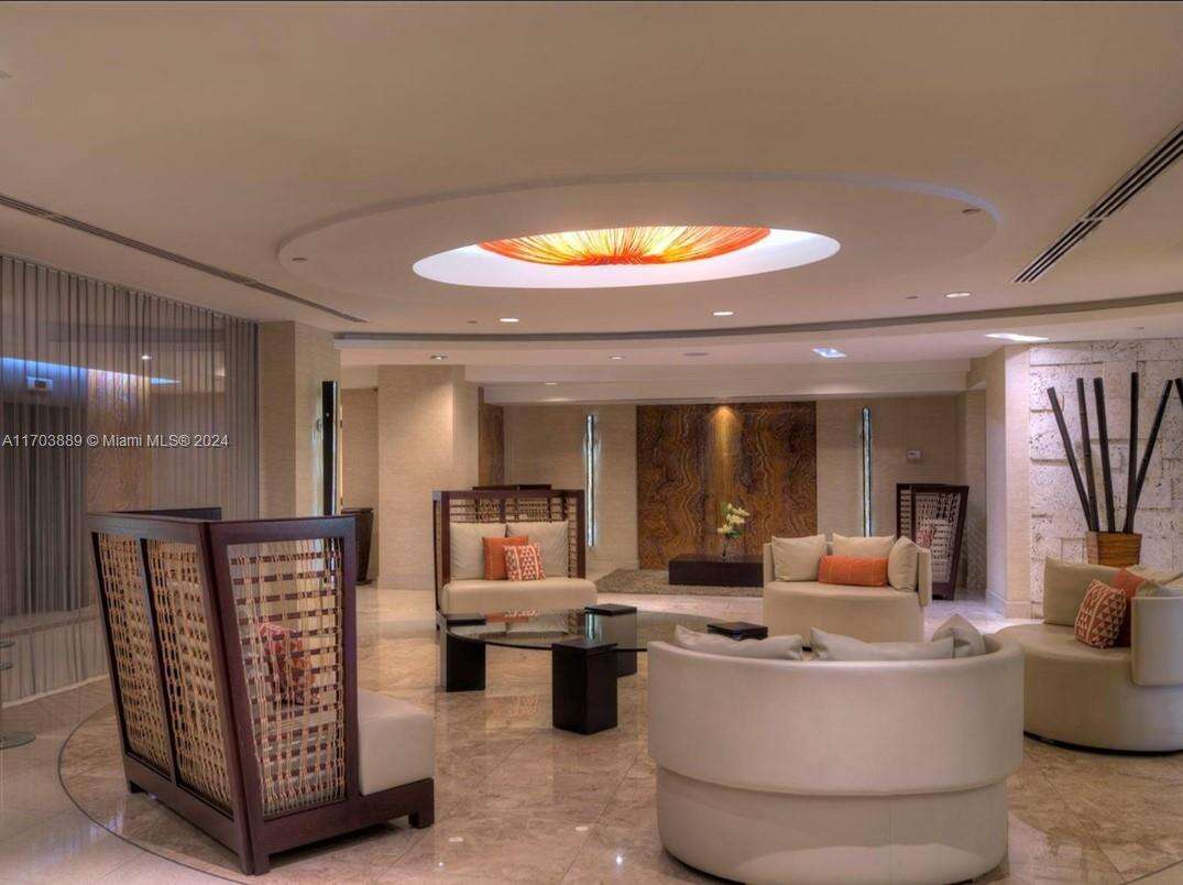 Club Atlantis at 2555 Collins Ave, Miami Beach, FL 33140 - For Rent photo 42