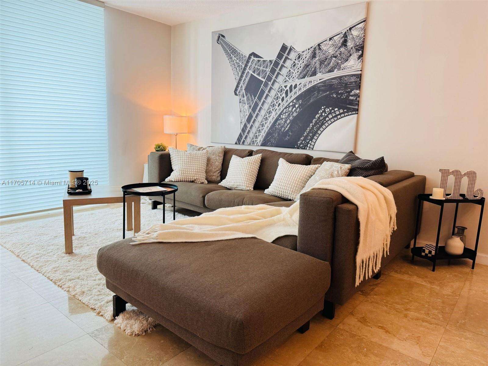 The Club At Brickell Bay at 1200 Brickell Bay Dr, Miami, FL 33131 - For Rent photo 2