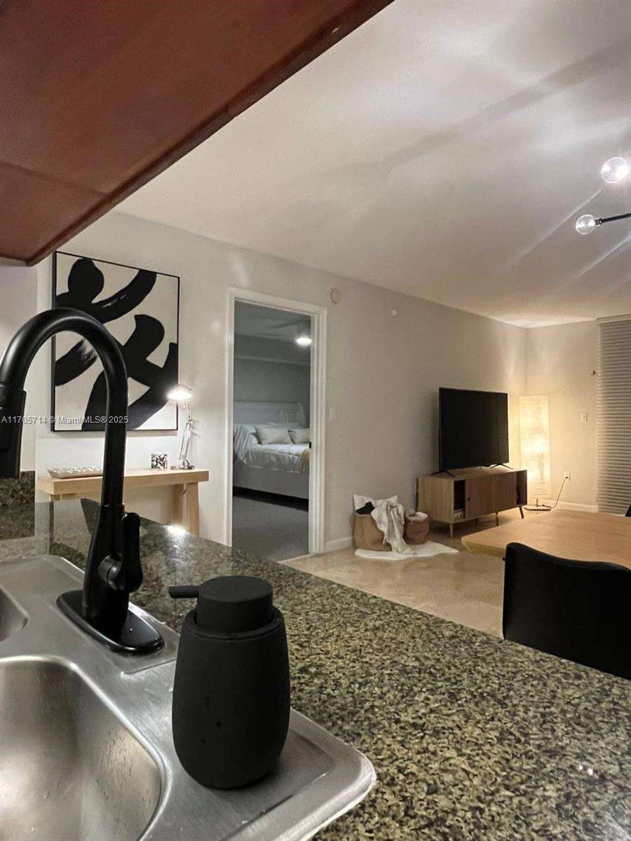 The Club At Brickell Bay at 1200 Brickell Bay Dr, Miami, FL 33131 - For Rent photo 15