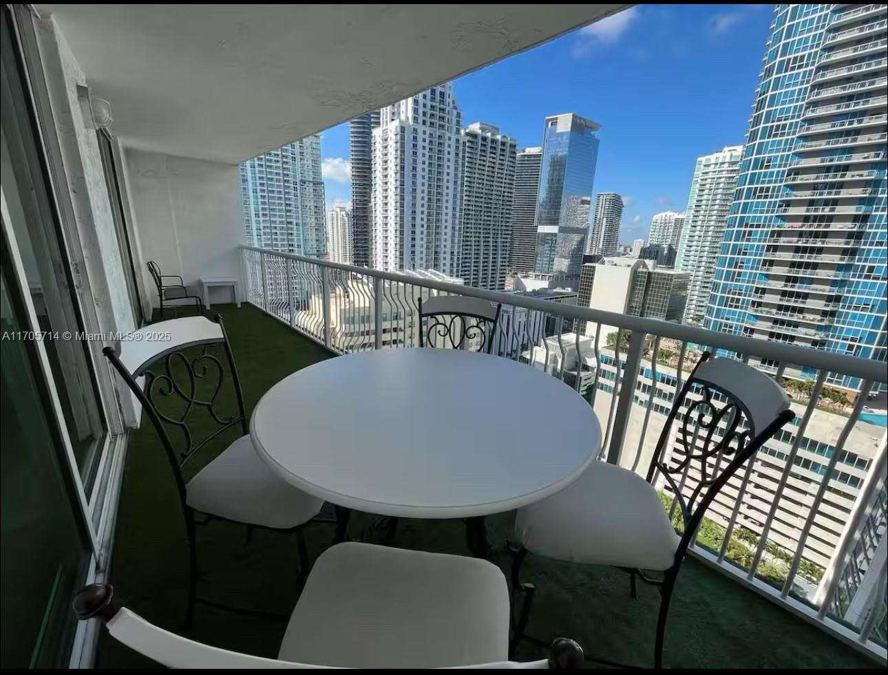 The Club At Brickell Bay at 1200 Brickell Bay Dr, Miami, FL 33131 - For Rent photo 28