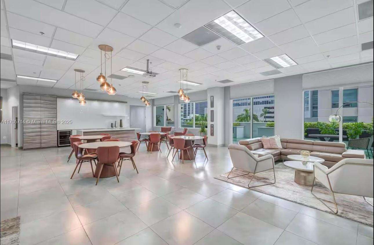 The Club At Brickell Bay at 1200 Brickell Bay Dr, Miami, FL 33131 - For Rent photo 40