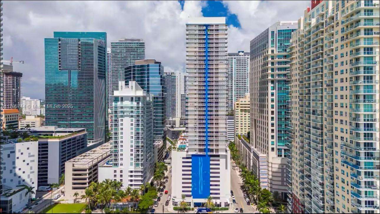 The Club At Brickell Bay at 1200 Brickell Bay Dr, Miami, FL 33131 - For Rent photo 50