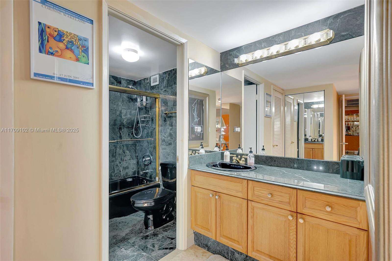 Roney Palace at 2301 Collins Ave, Miami Beach, FL 33139 - For Rent photo 16