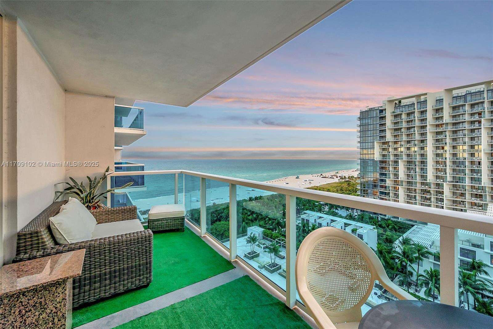 Roney Palace at 2301 Collins Ave, Miami Beach, FL 33139 - For Rent photo 21