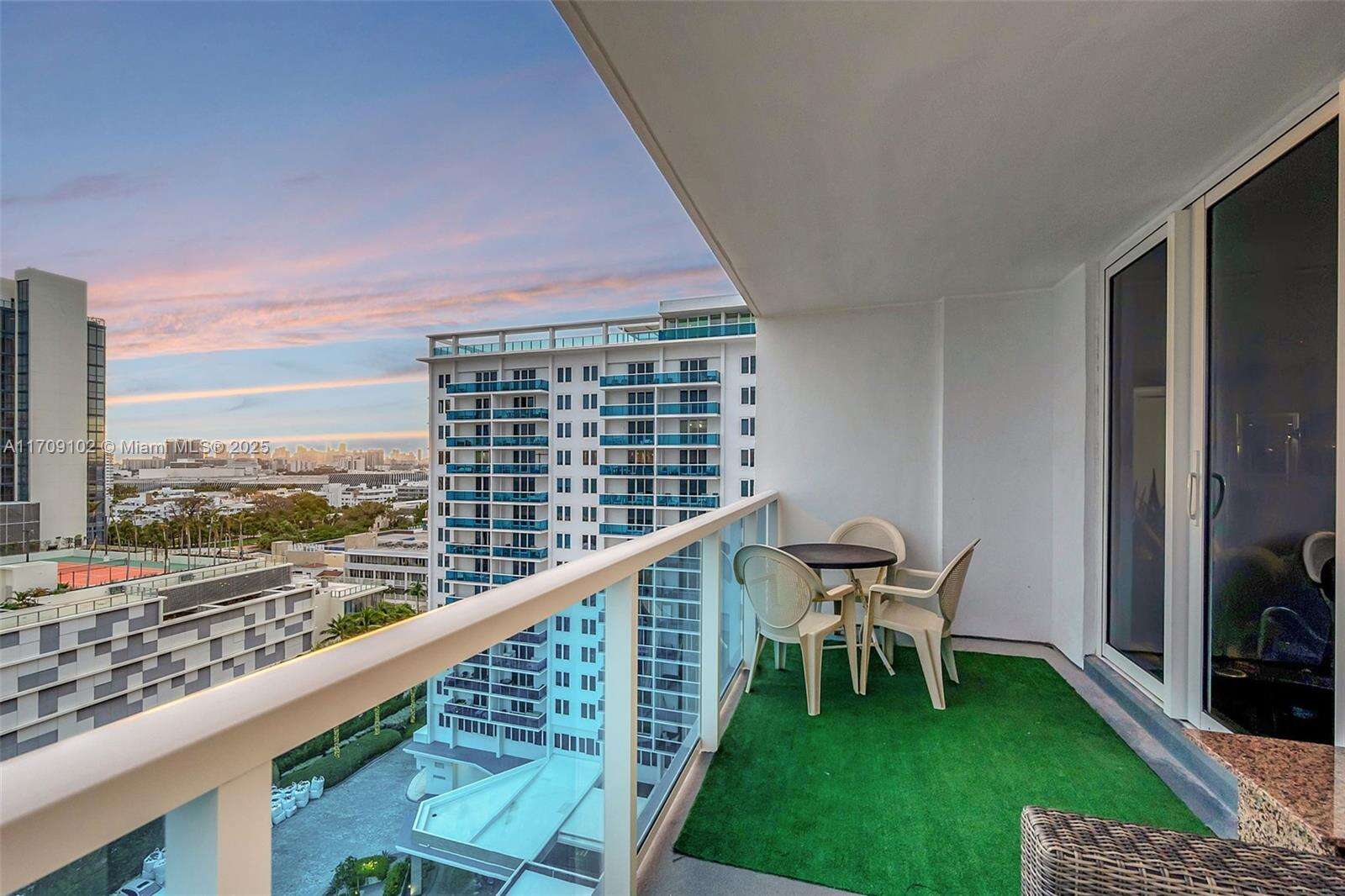 Roney Palace at 2301 Collins Ave, Miami Beach, FL 33139 - For Rent photo 22