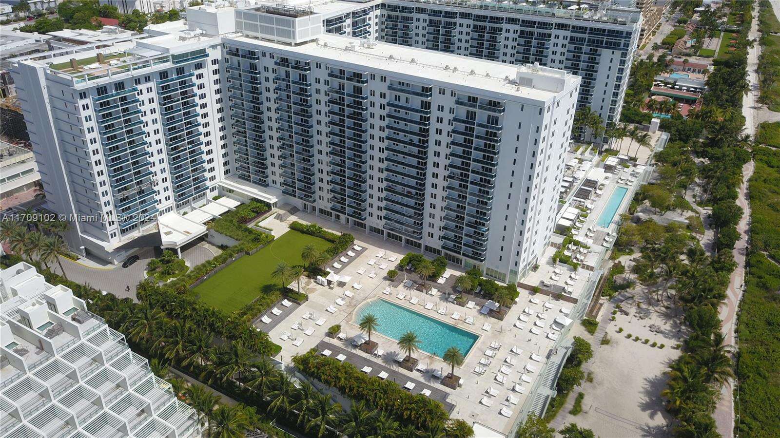 Roney Palace at 2301 Collins Ave, Miami Beach, FL 33139 - For Rent photo 27
