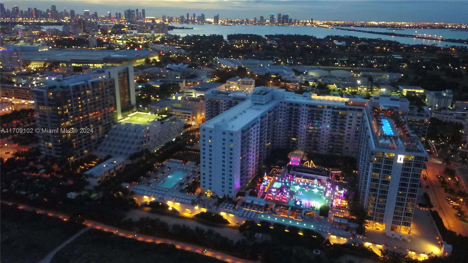 Roney Palace at 2301 Collins Ave, Miami Beach, FL 33139 - For Rent photo 28