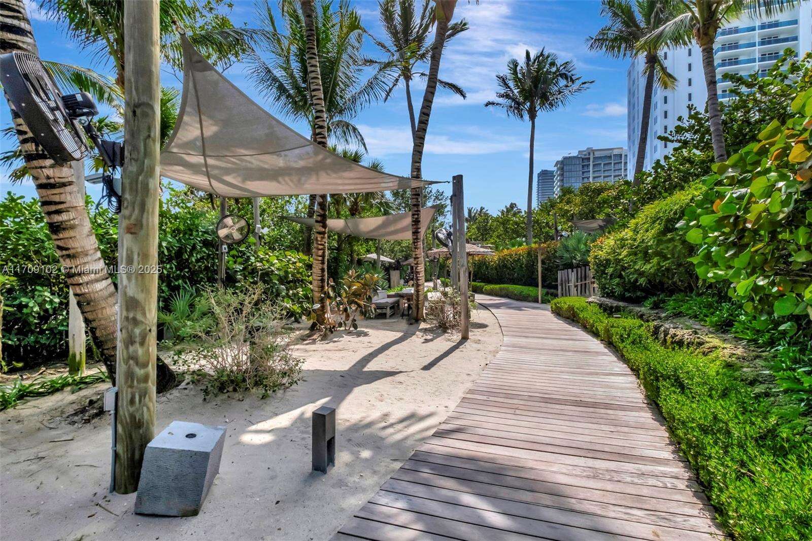 Roney Palace at 2301 Collins Ave, Miami Beach, FL 33139 - For Rent photo 41