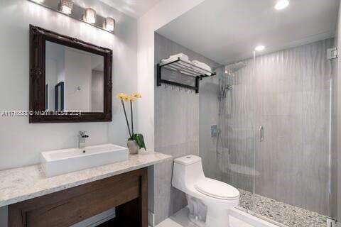 Decoplage at 100 Lincoln Rd, Miami Beach, FL 33139 - For Rent photo 13