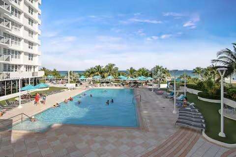 Decoplage at 100 Lincoln Rd, Miami Beach, FL 33139 - For Rent photo 22