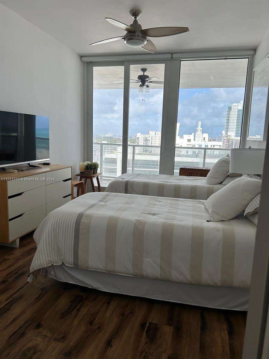 Decoplage at 100 Lincoln Rd, Miami Beach, FL 33139 - For Rent photo 13