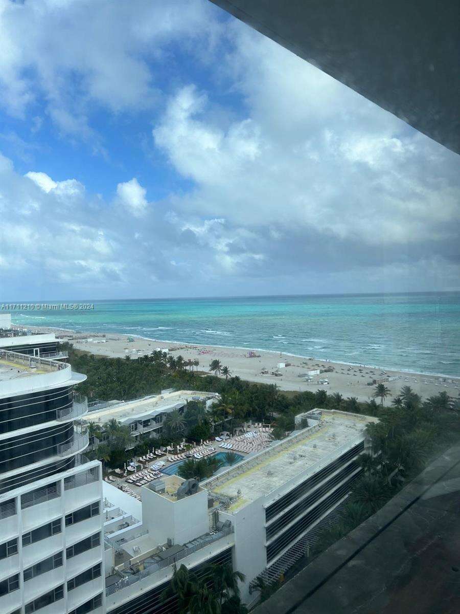 Decoplage at 100 Lincoln Rd, Miami Beach, FL 33139 - For Rent photo 37