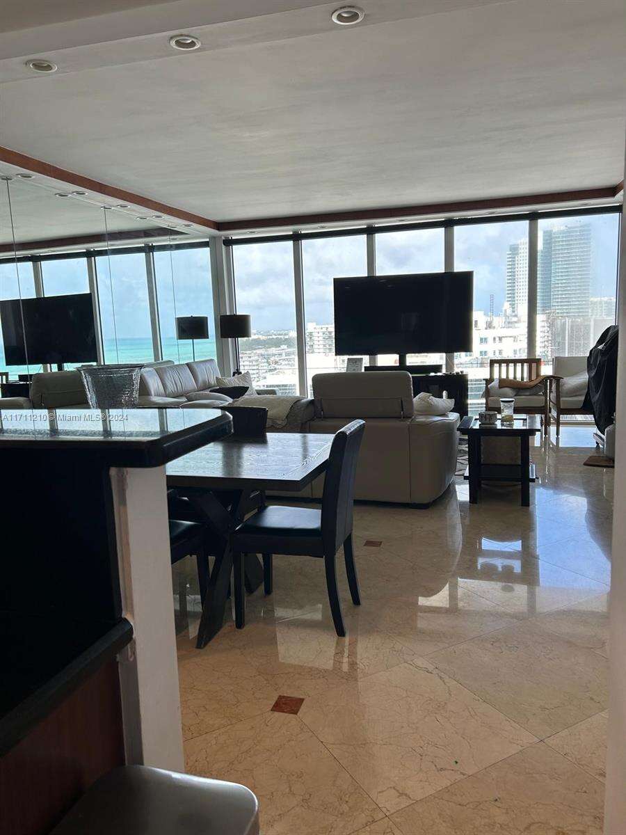 Decoplage at 100 Lincoln Rd, Miami Beach, FL 33139 - For Rent photo 5
