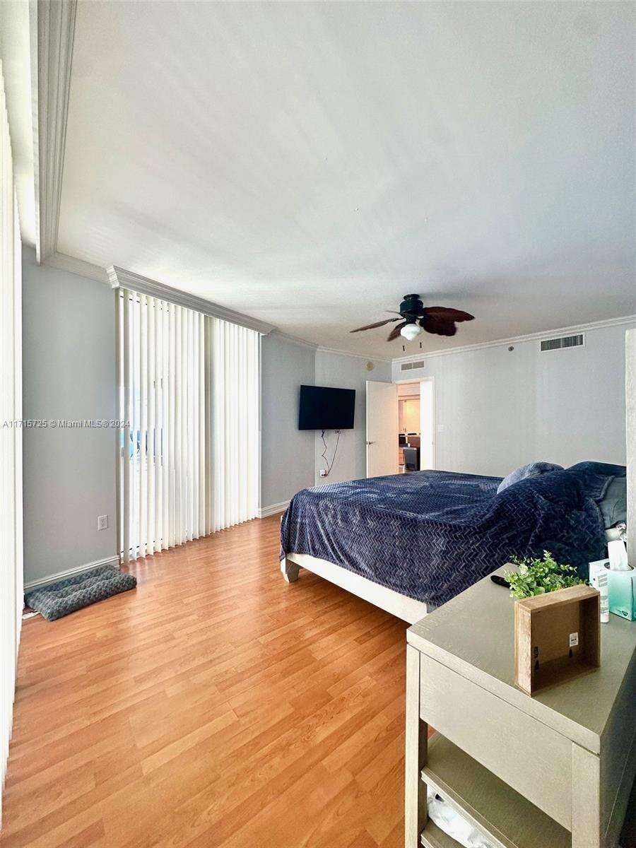 The Beach Club at 1850 Ocean Dr, Hallandale Beach, FL 33009 - For Rent photo 14