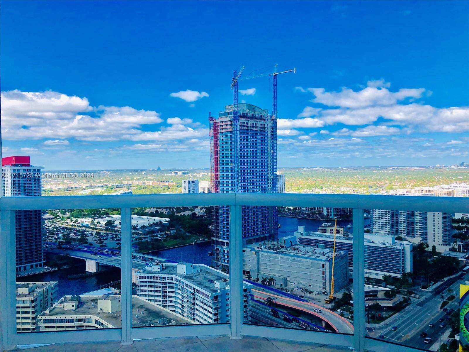 The Beach Club at 1850 Ocean Dr, Hallandale Beach, FL 33009 - For Rent photo 24