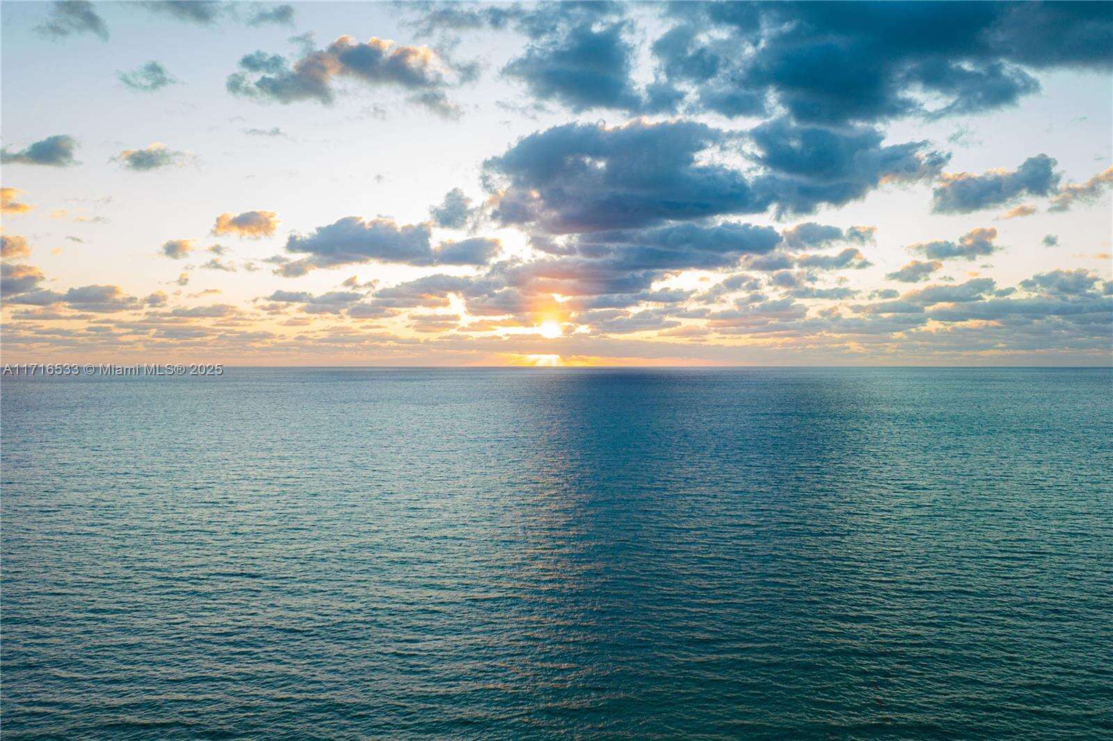 1 Hotel & Homes at 102 24 St, Miami Beach, FL 33139 - For Rent photo 23