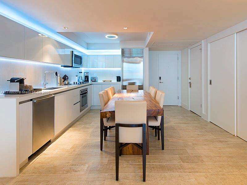 1 Hotel & Homes at 102 24 St, Miami Beach, FL 33139 - For Rent photo 7